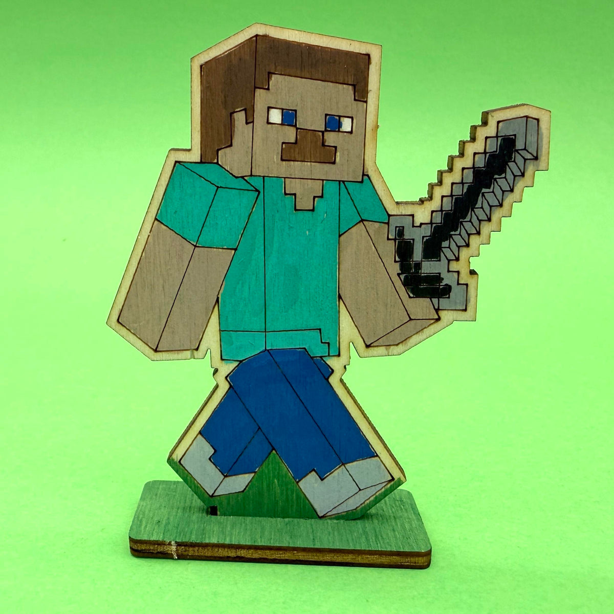 Minecrafter style wooden figures - Colour & Play